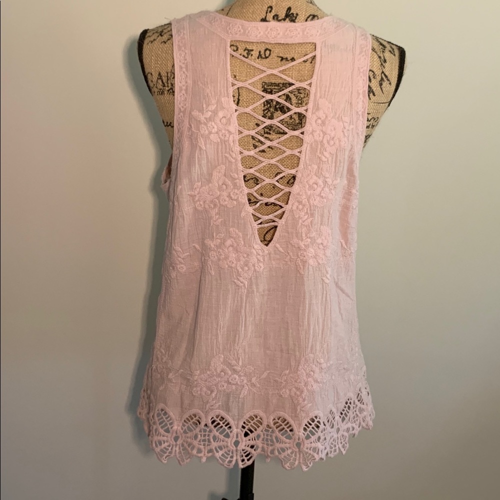 Lela Sky - Medium - Lilac Top with back detail